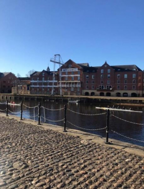 The Boat House Apartment - York